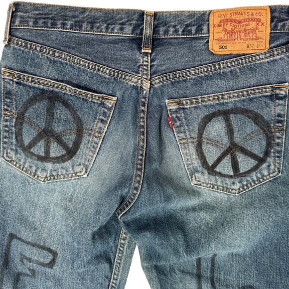 Vintage Levi’s 501 Bell Bottom Jeans 32x34 Peace Love Freedom Tie Dye - Picture 9 of 12